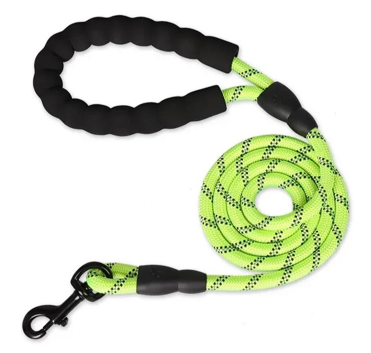 Load image into Gallery viewer, Strong Dog Walking Traction Rope - ESSMCO
