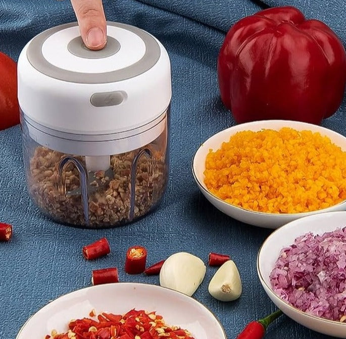 Load image into Gallery viewer, Electric Mini Food Chopper USB Vegetable Grinder - ESSMCO
