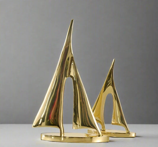 Sail Boat Sculpture - Modern Minimalist Desk Decoration - ESSMCO